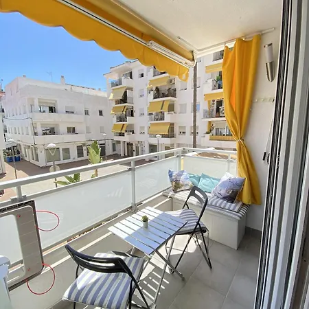 Oasis Balcony 아파트